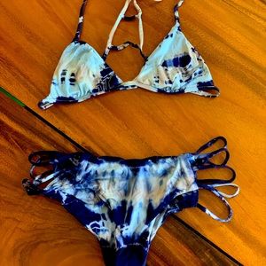 Blue Life tie dye bikini